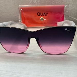 QUAY Sunglasses